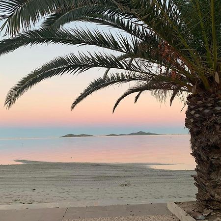 Apartamento Mar Menor, Los Urrutias - Beachfront Apartment With Patio Under New Management Since July 2024 Cartagena Bagian luar foto